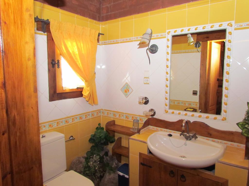 Gistaín Casa Rural Fontamil חדר תמונה